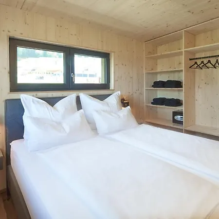 Black Forest - Gehobene Mit Privatsaunas