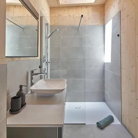 Black Forest - Gehobene Mit Privatsaunas